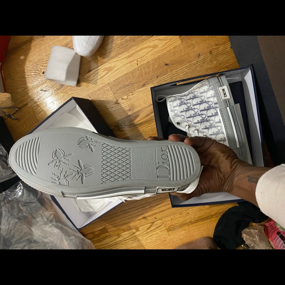 Dior Grey b22 high top sneaker. Size 44